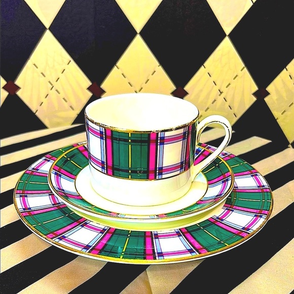 Minton Tartan Royale Trio: Cup, Saucer & Bread Plate – Sophisticated - Picture 4 of 14